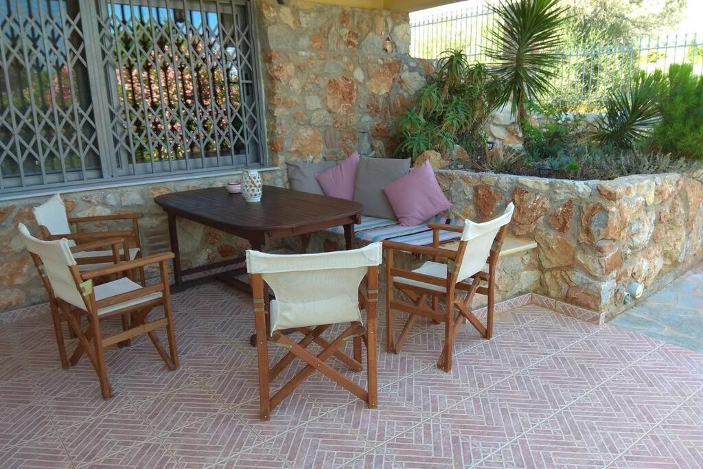 Seaside Villa Andronikos Amarynthos Exterior foto