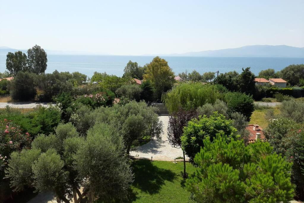 Seaside Villa Andronikos Amarynthos Exterior foto
