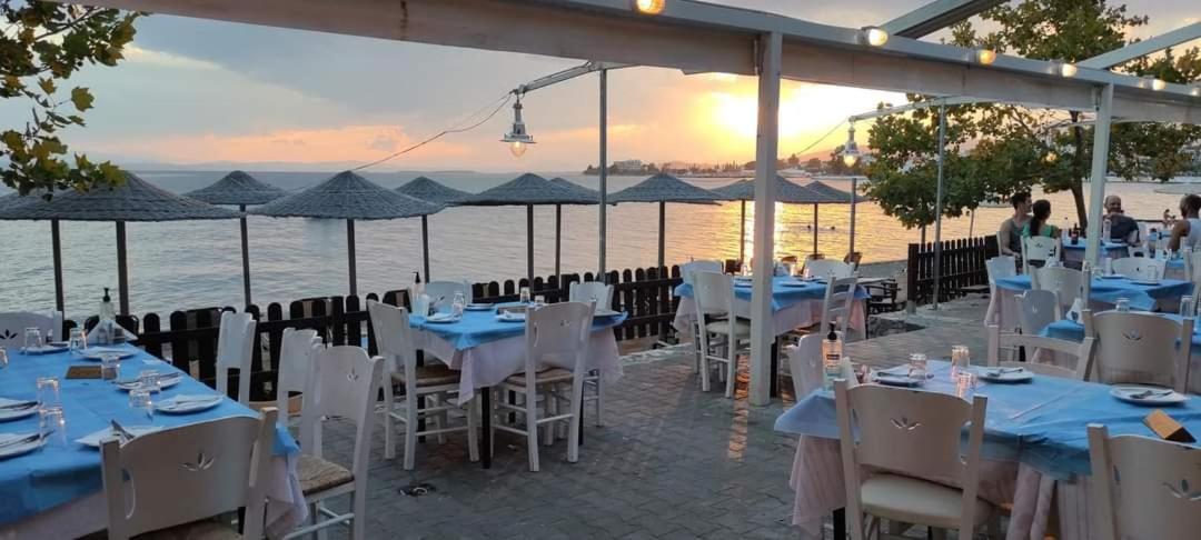 Seaside Villa Andronikos Amarynthos Exterior foto